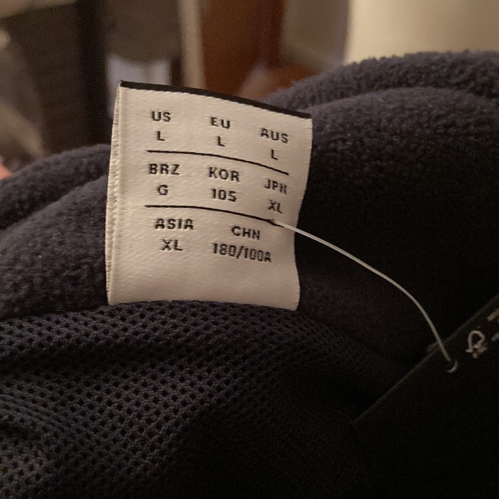 New Balance jacket - Picture 6 of 8